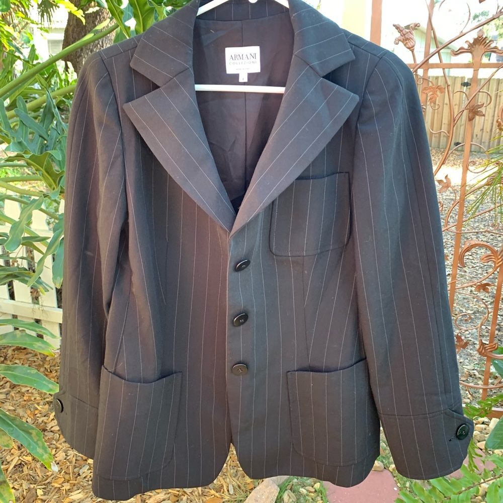 Armani Collezioni 3 button pin striped blazer size 8